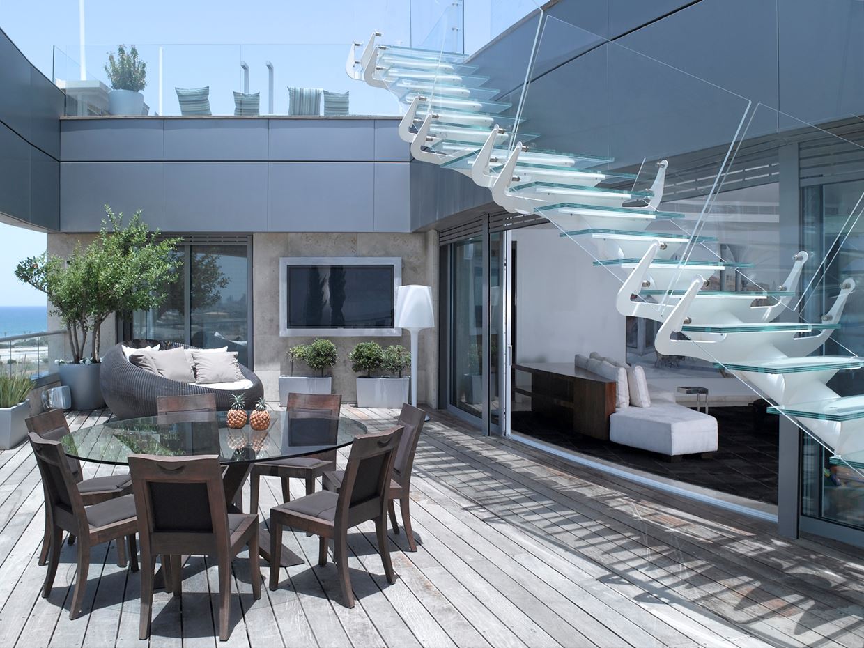 Seaside Luxury